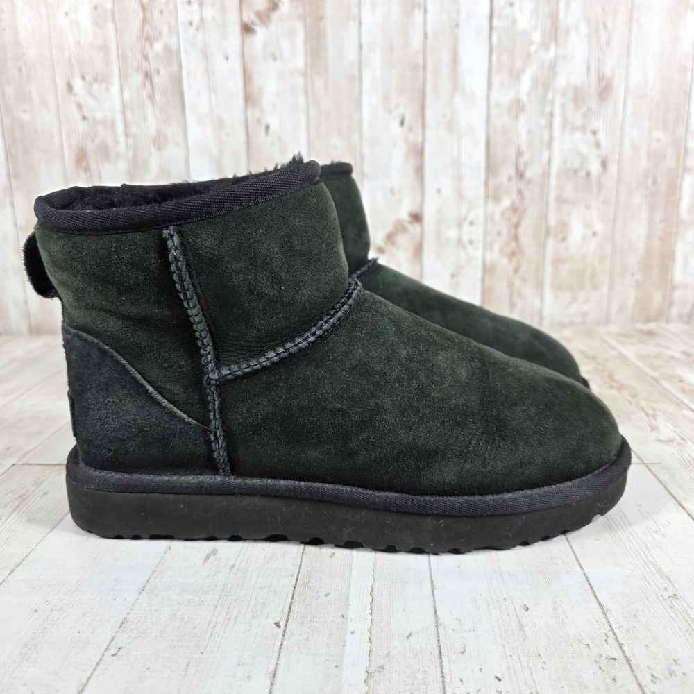 UGG Classic Mini II Forest Green Suede Ankle Boots 1016222 Womens 7